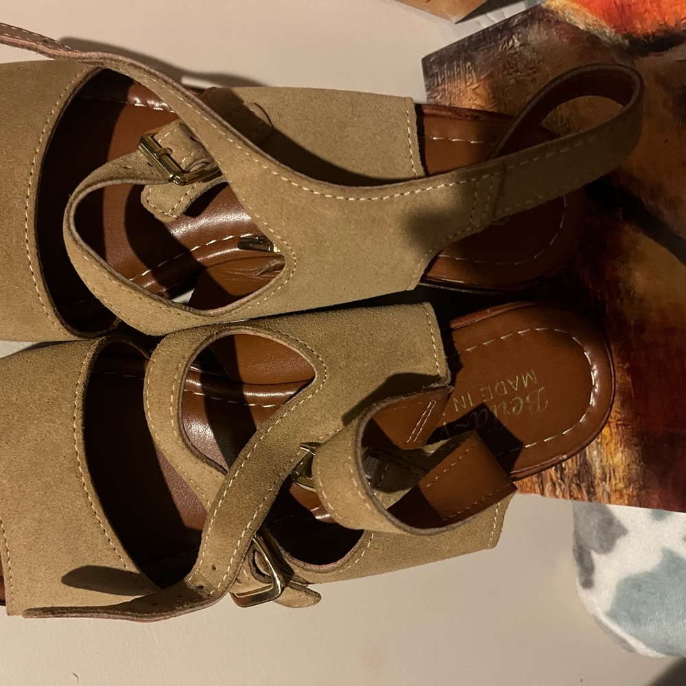 Bella Vita women’s wedge, suede sandals